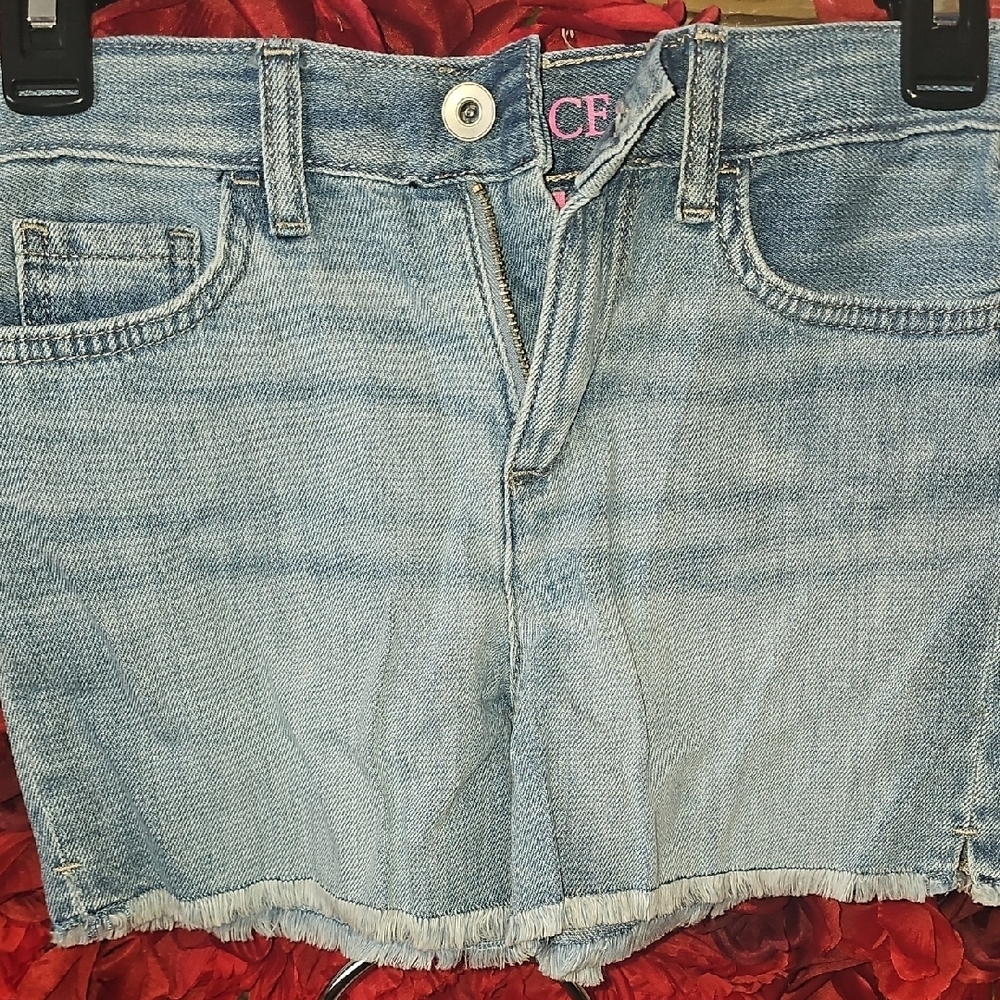 Children's Place Blue Denim Adjustable Waist  Fringe Cut Shorts Size 10 Like New